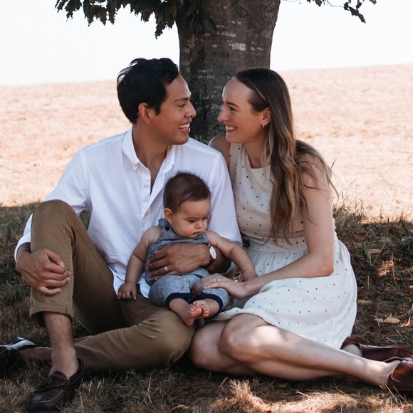 Meet your Posher, Elizabeth - Picture 1 of 1